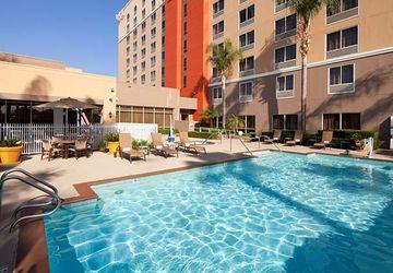 Hotel Courtyard By Marriott