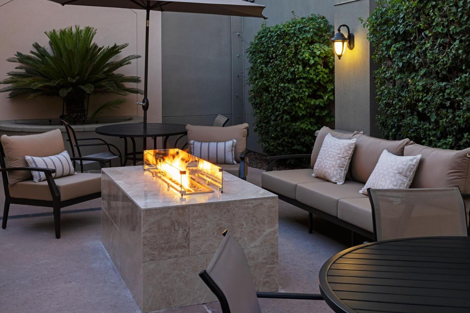 Courtyard By Marriott Hotel 3*
