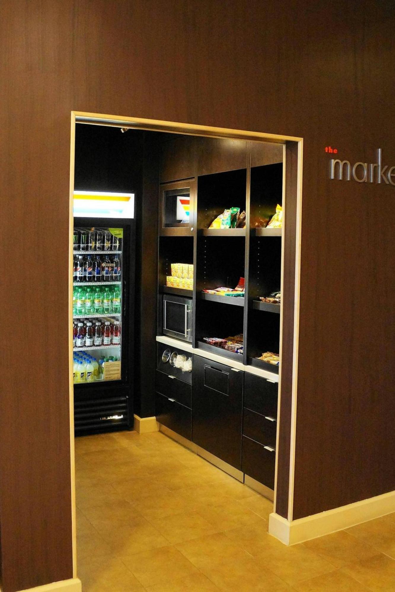 Courtyard By Marriott Hotel 3*