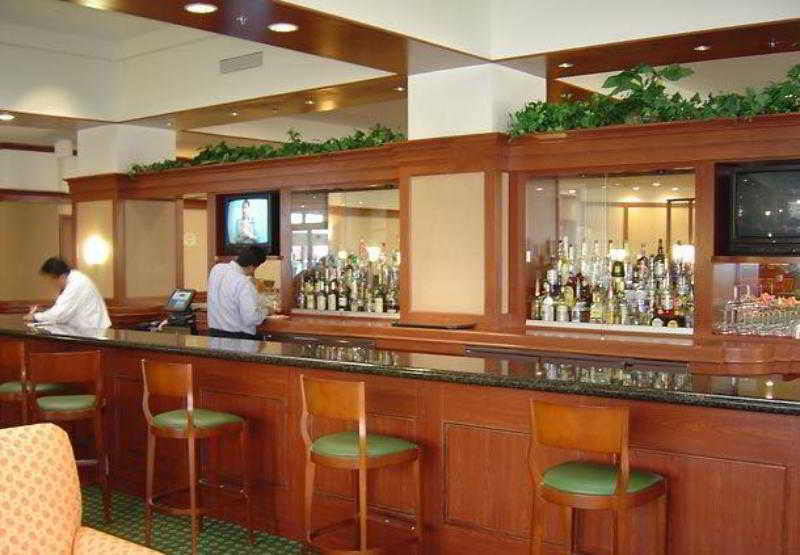 Courtyard By Marriott Hotel