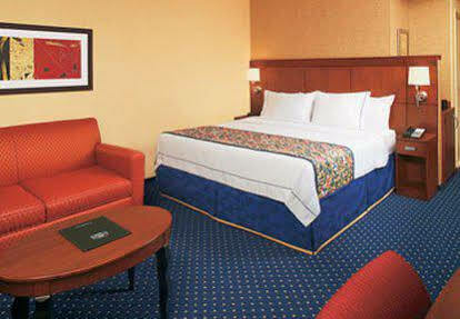 Courtyard By Marriott 3*
